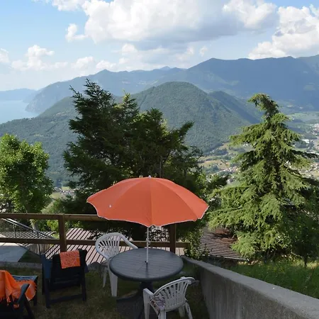 Ferienhaus Il Balcone Sul Lago D'iseo