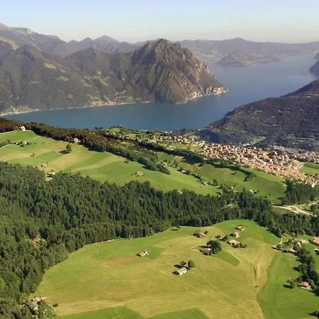 Dom wakacyjny Il Balcone Sul Lago D'iseo Bossico