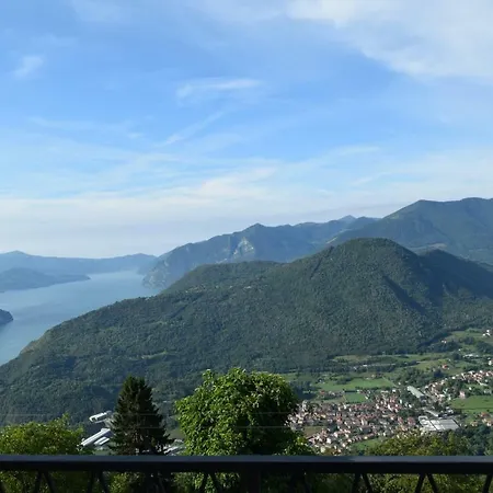 Il Balcone Sul Lago D'iseo Ferienhaus *